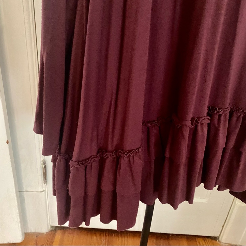 Maroon Ruffle knit dress - Picture 2 of 2